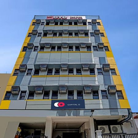 Super Oyo Capital O 232 Nest Nano Suites Fort Makati City Exterior foto