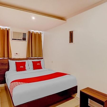 Super Oyo Capital O 232 Nest Nano Suites Fort Makati City Exterior foto