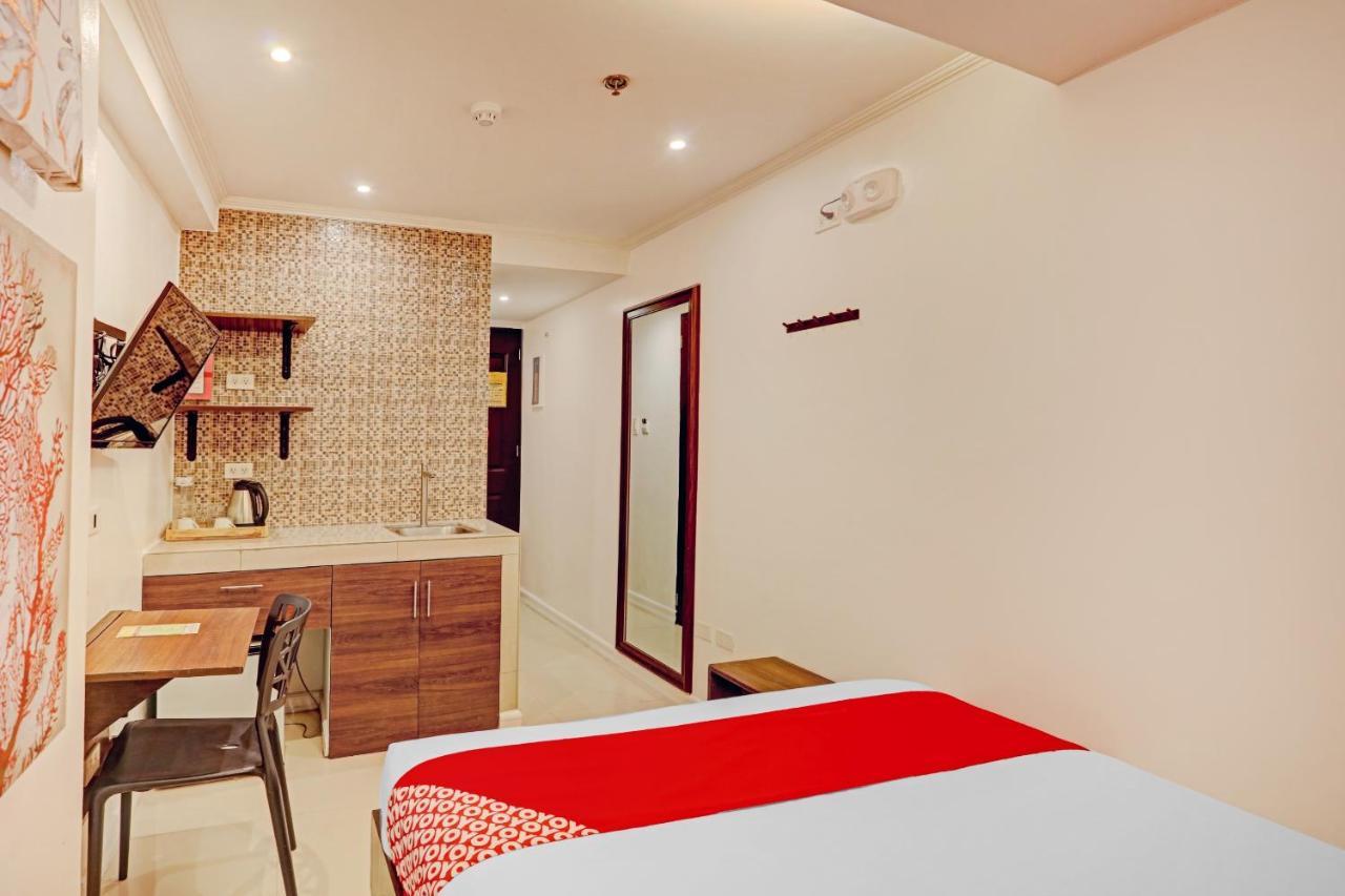 Super Oyo Capital O 232 Nest Nano Suites Fort Makati City Exterior foto
