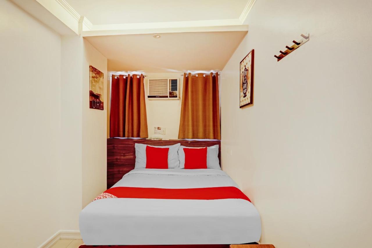 Super Oyo Capital O 232 Nest Nano Suites Fort Makati City Exterior foto