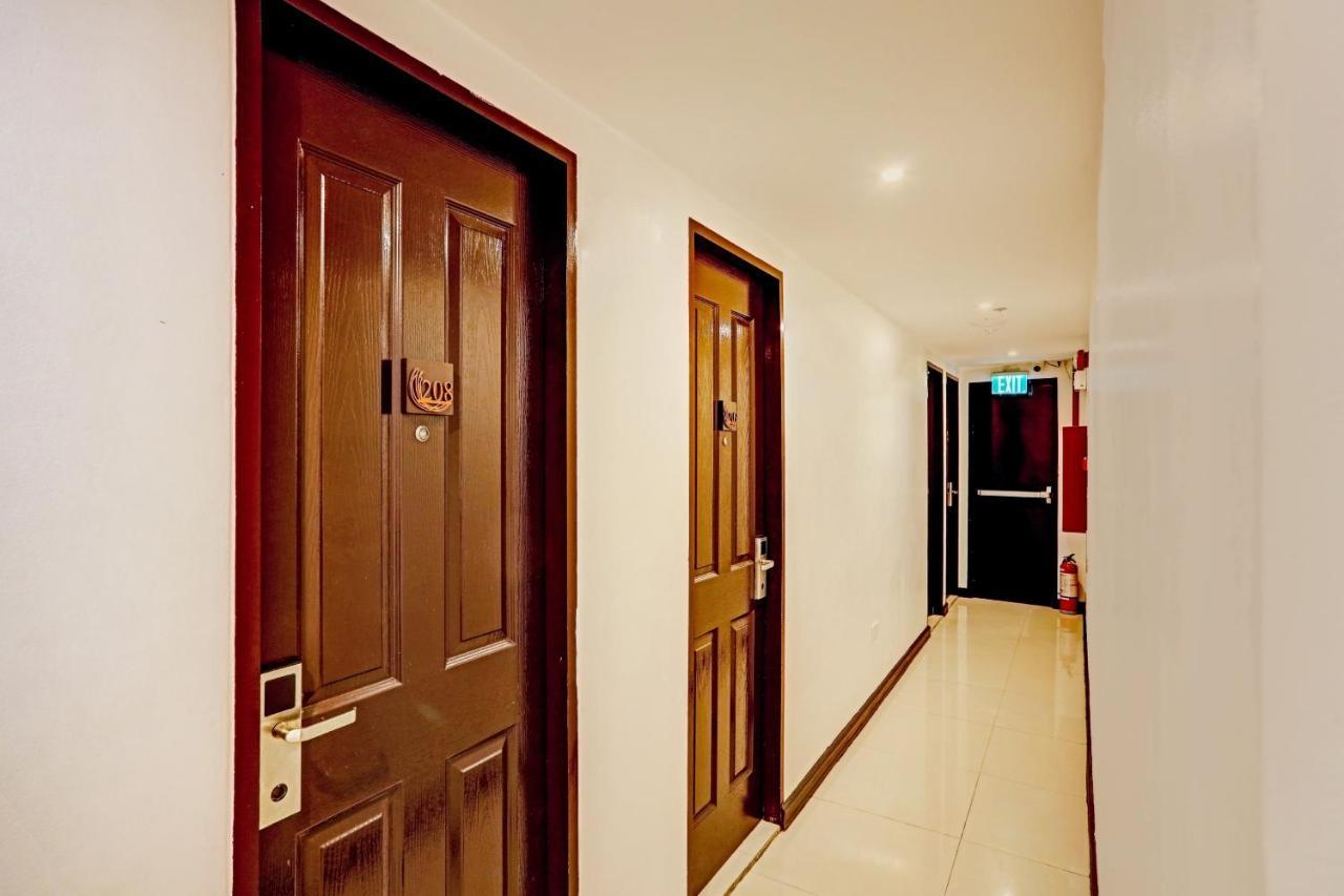 Super Oyo Capital O 232 Nest Nano Suites Fort Makati City Exterior foto